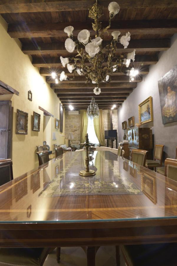 Casa Palacio El Caballero De Malta Úbeda Eksteriør billede